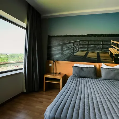 Hotel Burguezia Do Leitao 3*