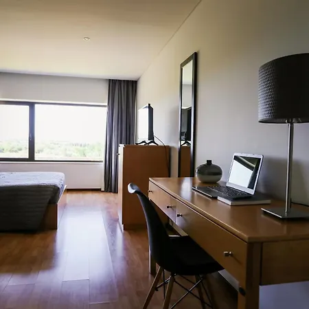 Burguezia Do Leitão Hotel 3*